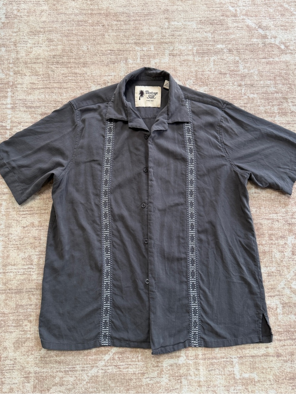 Vintage Silk Circa 1969 Men's Large Charcoal Gray Embroidered Silk
